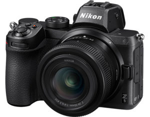 ニコンのフルサイズミラーレスカメラZ5のイメージ画像
